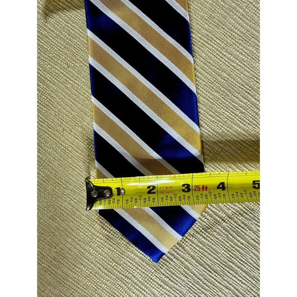 Tommy Hilfiger Men’s Tie NWT Navy Gold White Striped Necktie 57” Classic